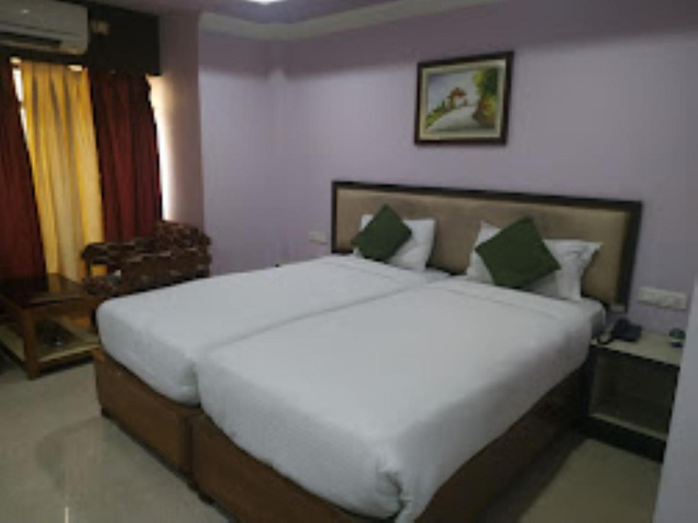 Hotel Gokul Plaza Bhubaneswar Exterior foto