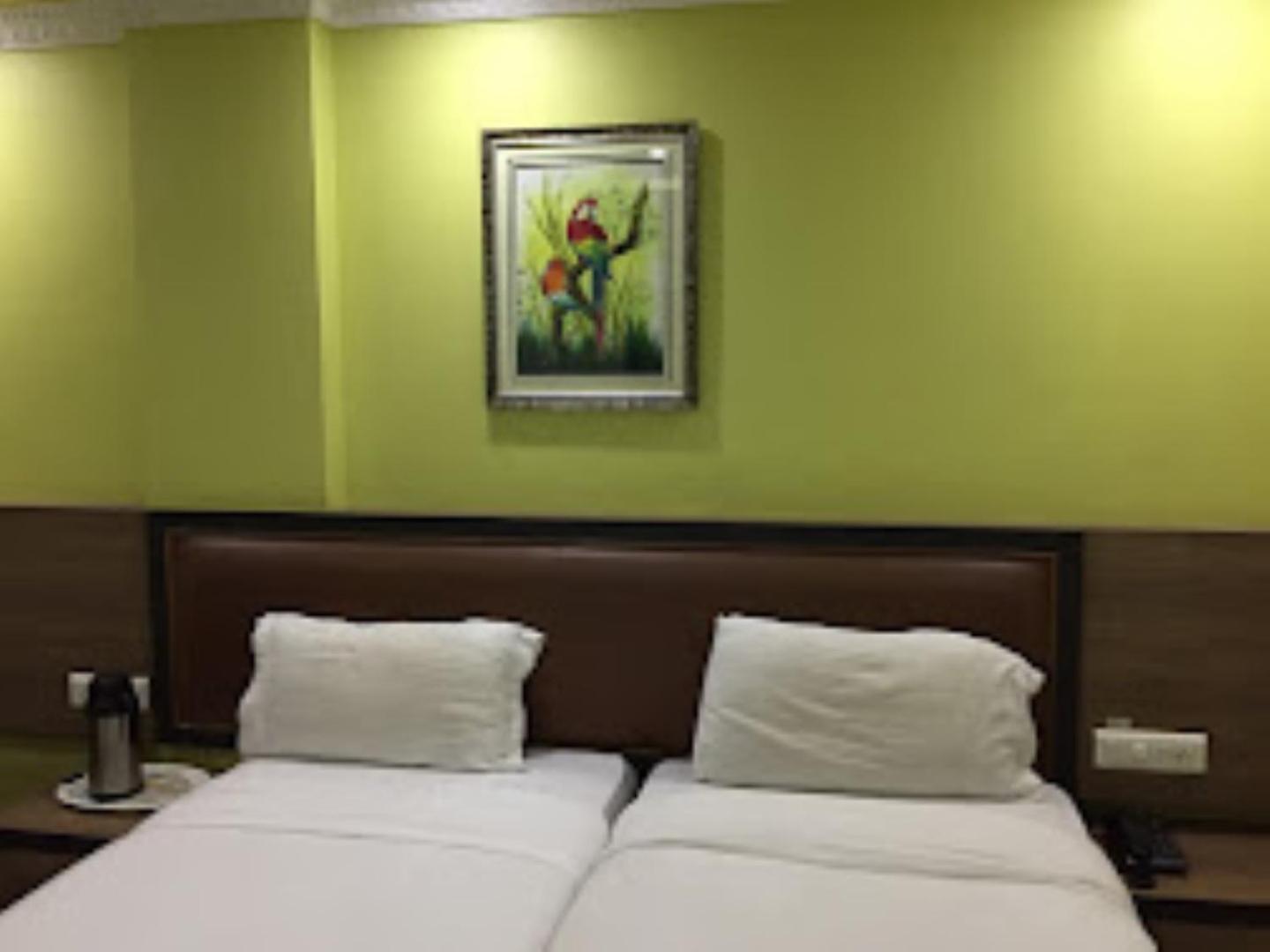 Hotel Gokul Plaza Bhubaneswar Exterior foto